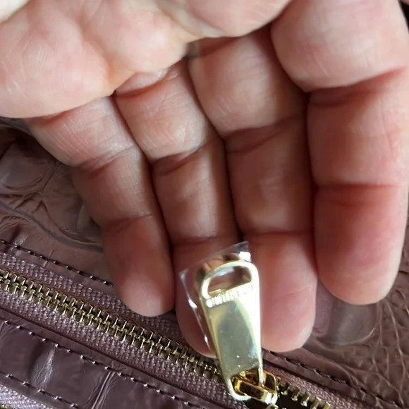 Brahmin Suri Mellow Rose Melbourne wallet - Picture 7 of 8